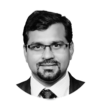 Viveck Suman, CFA